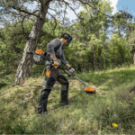 Desbrozadora a Gasolina 2.1 HP Vástago Recto y Manillar al Frente Uso Frecuente con Autocut C 26-2 Stihl FS 235 R - Imagen 3