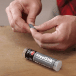 Masilla Epóxica SteelStik 57g J-B Weld 8267SPA - Imagen 4