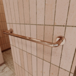 Toallero de Barra Tubular Aura TUB-05-AU Helvex - Imagen 2